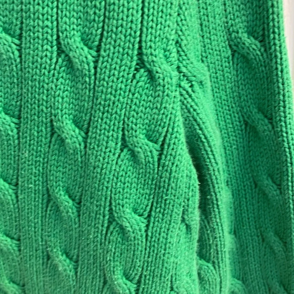 Ralph Lauren Green V-Neck Sweater ☘️ - Picture 7 of 16